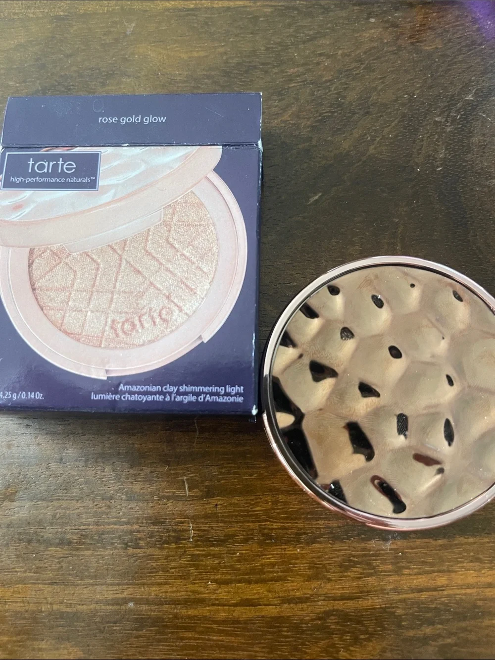 Tarte  Shimmering Highlight Compact in Rose Gold